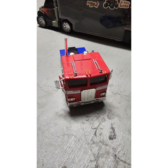 Jada G1 TRANSFORMERS Autobot Optimus Prime 2022 Diecast 1/24 Scale #99524 NIB !! - Picture 6 of 6